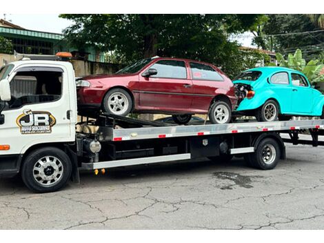 Guinchos na Rodovia Coronel PM Nelson Tranchesi
